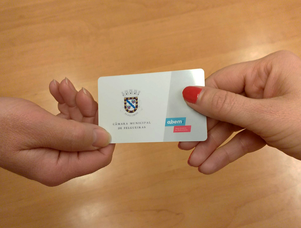 cm-felgueiras-rede-solidaria-do-medicamento-primeiros-cartoes