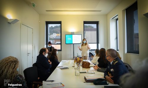 Felgueiras debate a integração de refugiados