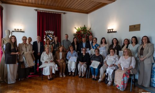 Artesãs(ãos), representantes institucionais e agentes do setor na certificação do Bordado Terra de Sousa-Lixa e Filé de Felgueiras