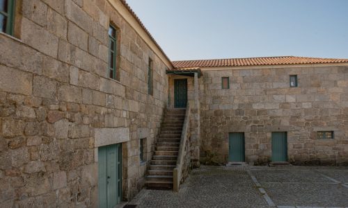 Comparticipação para a construção da casa Mortoaria de Sousa