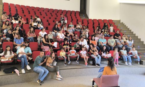 Fantasmas, Bananas e Avestruzes